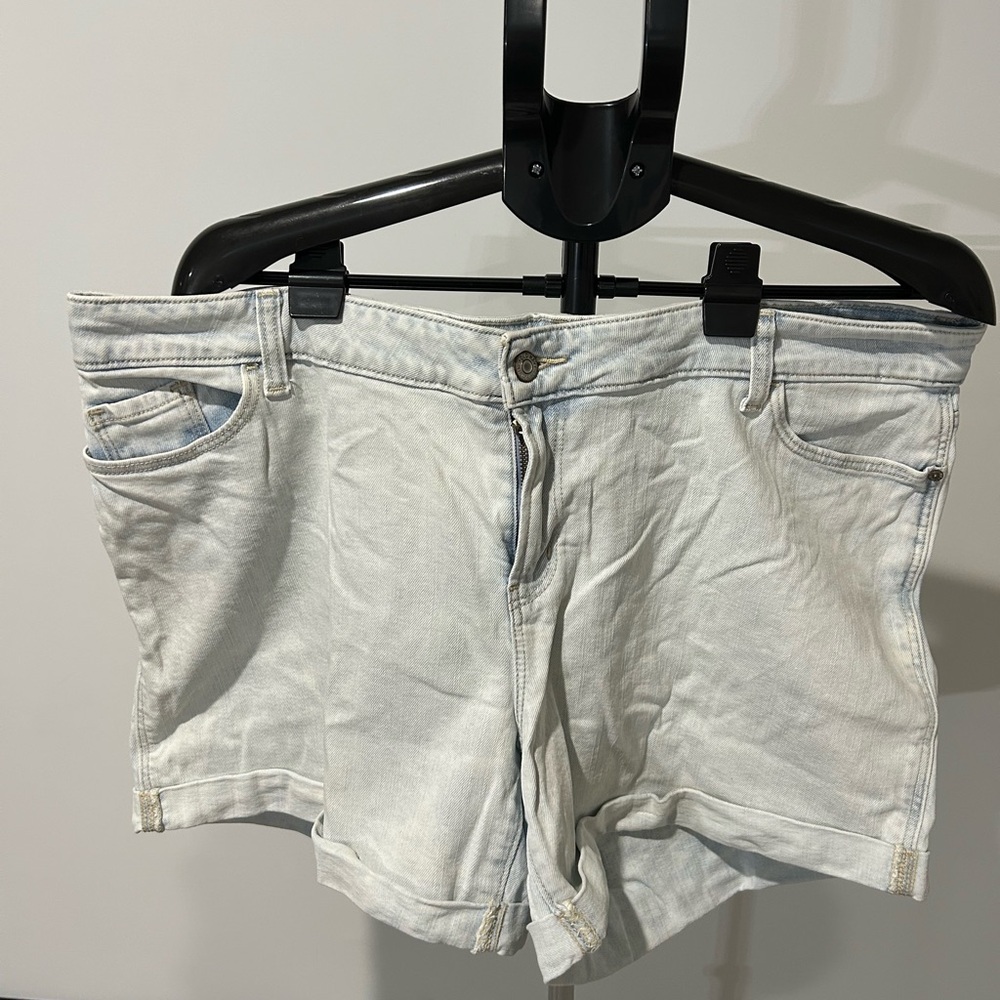Old Navy Faded Blue Jean Shorts Casual Fit